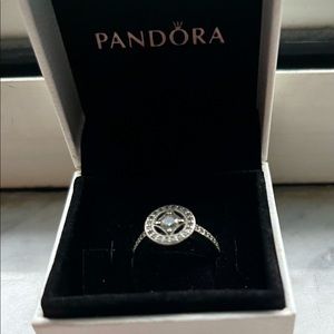 Pandora Elegant Ring Halo If your a Pandora shopper you won’t be disappointed